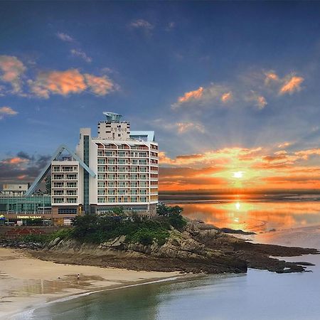 Mohang Haenaru Family Hotel Puan Kültér fotó