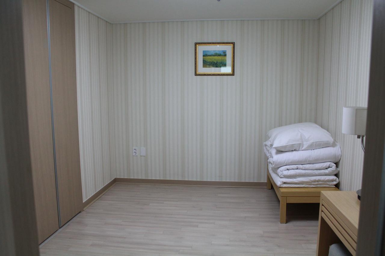 Mohang Haenaru Family Hotel Puan Kültér fotó