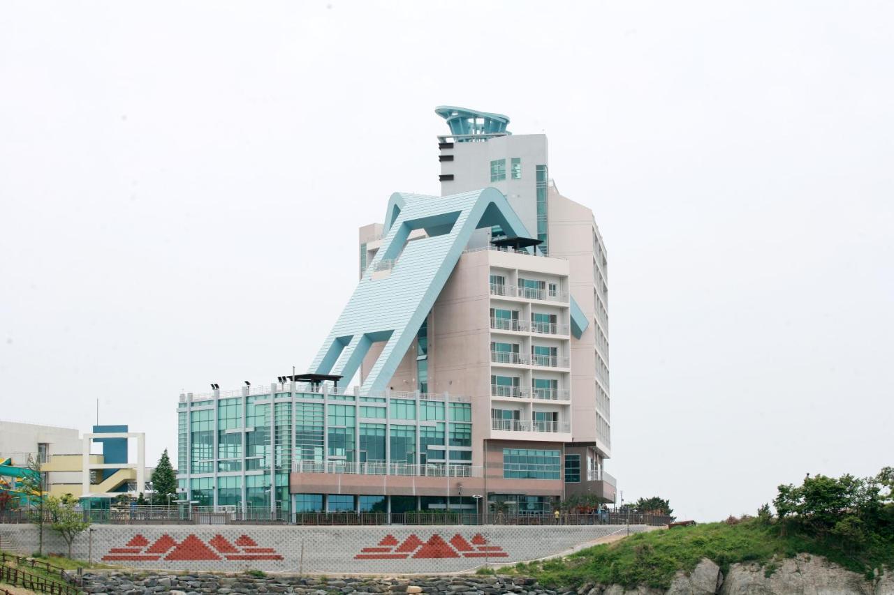 Mohang Haenaru Family Hotel Puan Kültér fotó